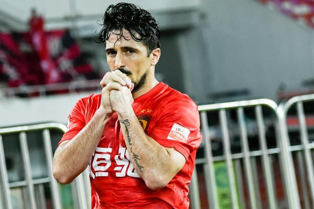 开云登录入口地址-狠追泰山！洛国富叒露野牛范 你造他有多努力吗？