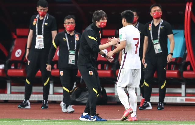 开云登录入口地址-严益唯：李铁打开国足想象空间