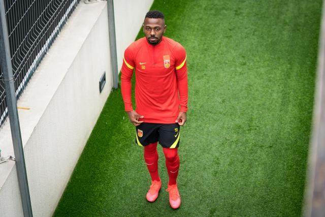 开云登录入口地址-国足23人名单出炉 李可费南多和郑铮董春雨落选